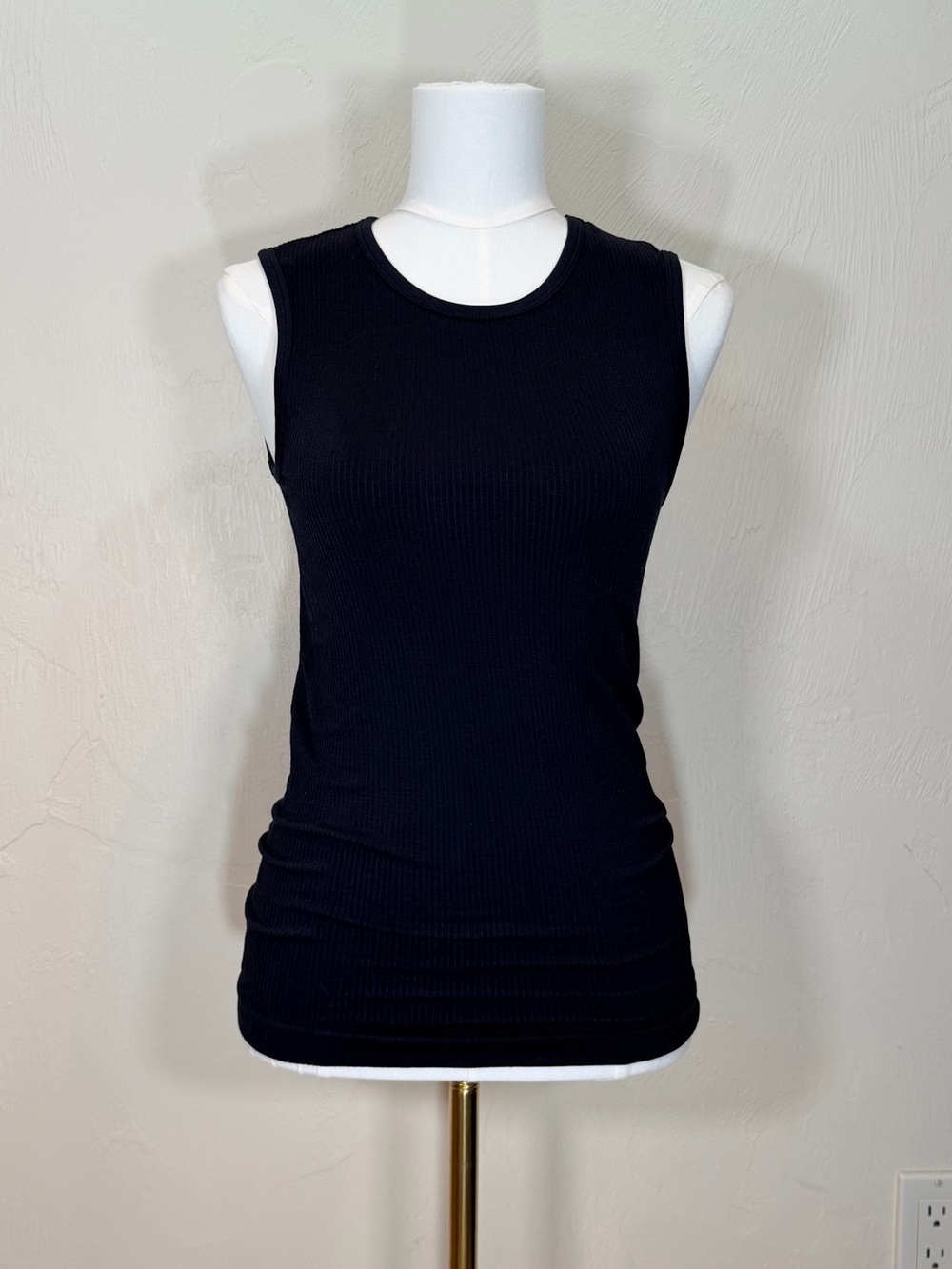 Athleta Black Ribbed Sleeveless Tank